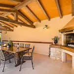 Rustica * Pifari