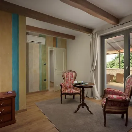 Rustica 别墅 Pifari