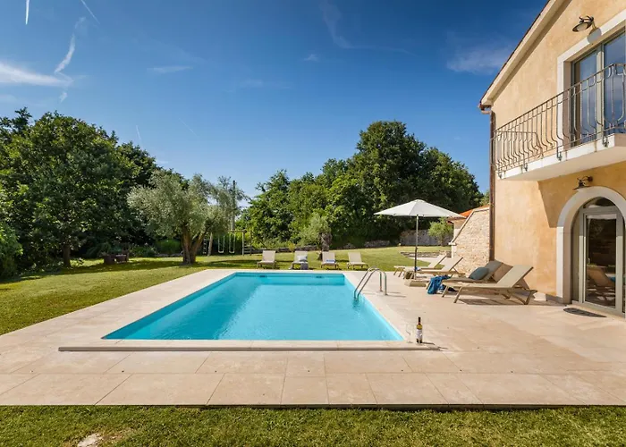 Βίλα Rustica Pifari